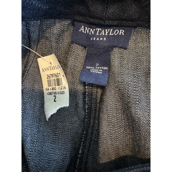 Ann Taylor Jeans Womens Size 2‎ Dark Wash Wide Leg Denim Pants - Picture 5 of 7